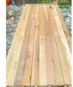 GỖ TUYẾT TÙNG ĐỎ CANADA (WESTERN RED CEDAR) Gỗ tuyết tùng đỏ canada