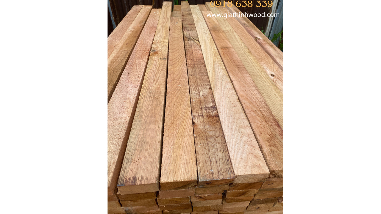 GỖ TUYẾT TÙNG ĐỎ CANADA (WESTERN RED CEDAR) Gỗ tuyết tùng đỏ canada