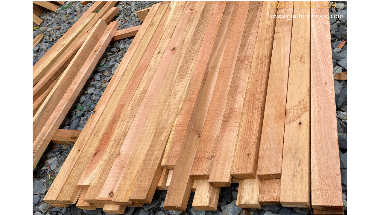 GỖ TUYẾT TÙNG ĐỎ CANADA (WESTERN RED CEDAR) Gỗ tuyết tùng đỏ canada